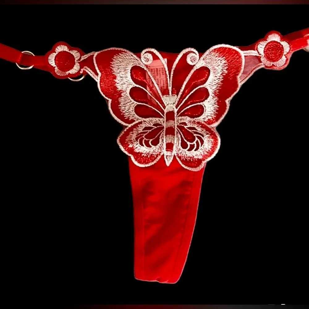 𝅺INTIMATE apparel - Picture 3 of 15